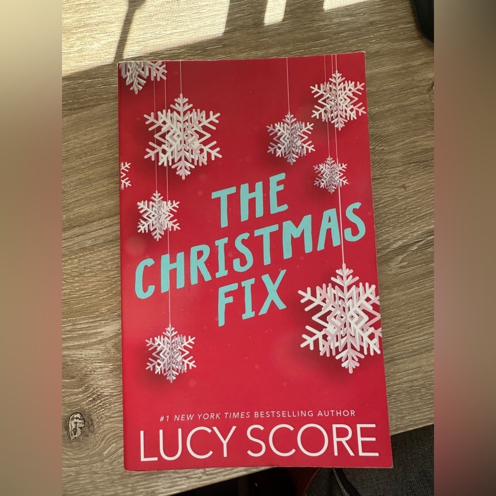 The Christmas Fix Book by Lucy Score